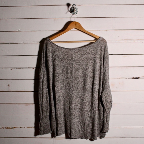 UO Silence and Noise Oversized Grey Sweater-Shirt - Picture 2 of 12